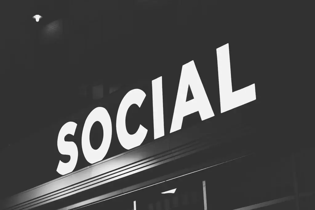 Guide des tailles sur les réseaux sociaux : Facebook, Instagram, LinkedIn et Pinterest [édition 2026]